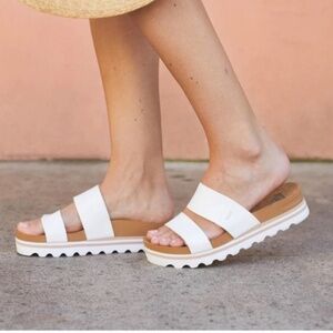 Reef | Women's WHITE CLOUD Cushion Vista Hi Slides | Size: 10